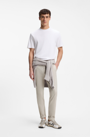  070 Open Grey