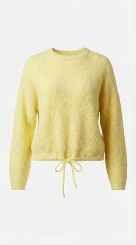  SOFT YELLOW