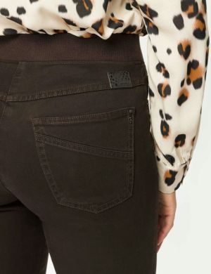  52 DARK BROWN